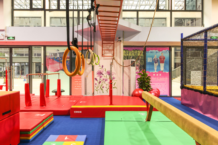 范忆琳运动馆(图3)