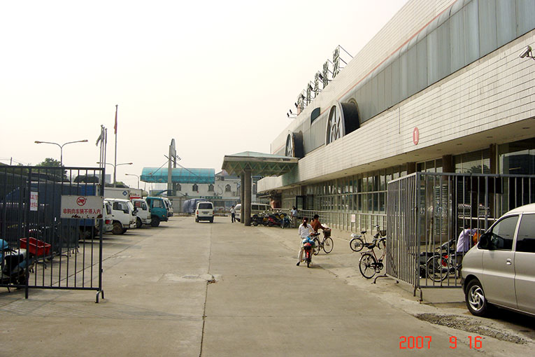 上海市江桥批发市场建筑外观改造(图4)