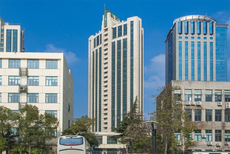 上海仙霞路现代广场建筑设计(图5)